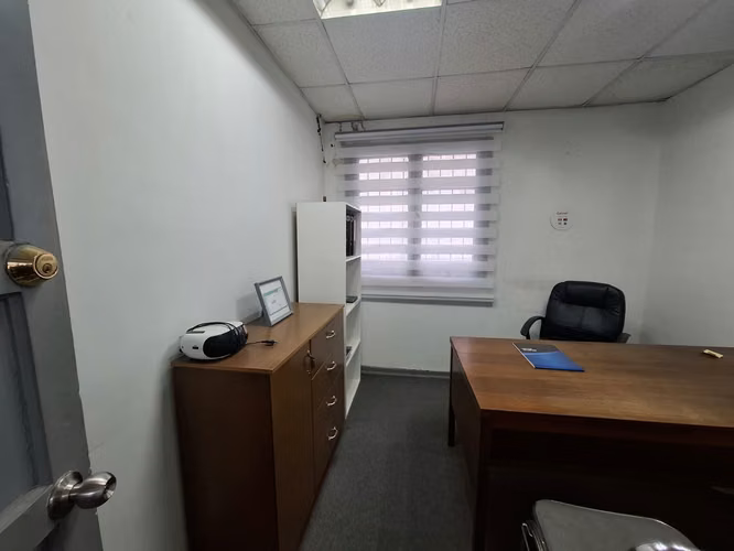 EN ARRIENDO OFICINA A PASOS DE PLAZA DE ARMAS CHILLAN