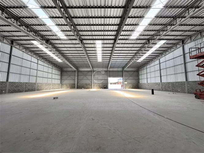Industrial en Arriendo en Colina