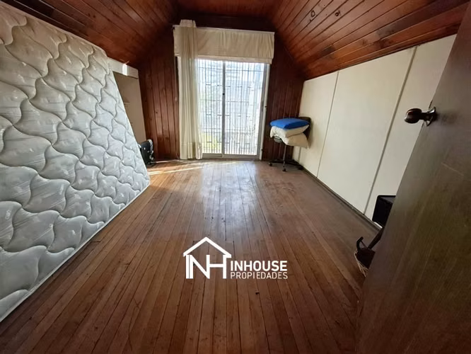 Casa en venta de 4 dorm. en Lo Prado