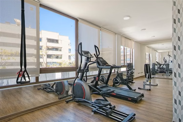 Depto 2D 2B Las Condes Tipo Mariposa 2 Est y Bodega