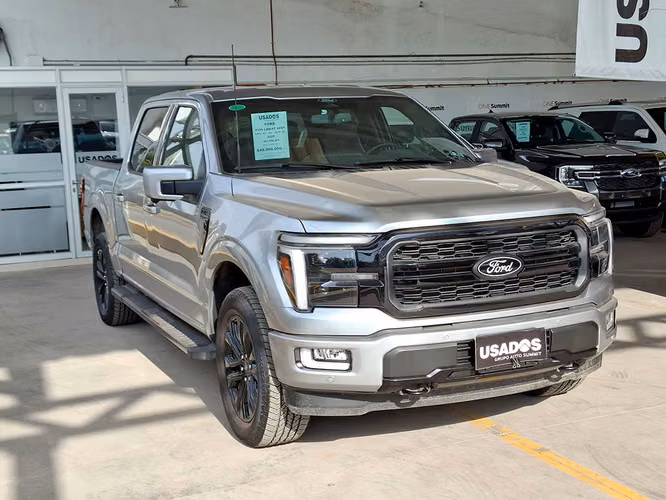 FORD F-150 2025