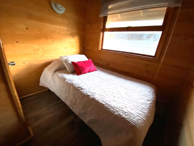 SE VENDE HERMOSO COMPLEJO TURISTICO EL HUAIRAVO, VALDIVIA