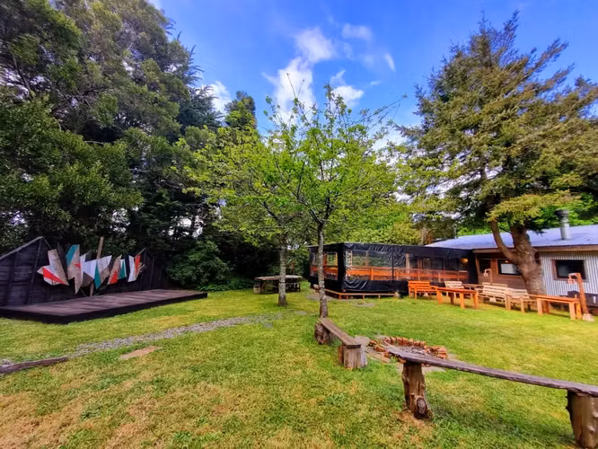 SE VENDE HERMOSO COMPLEJO TURISTICO EL HUAIRAVO, VALDIVIA