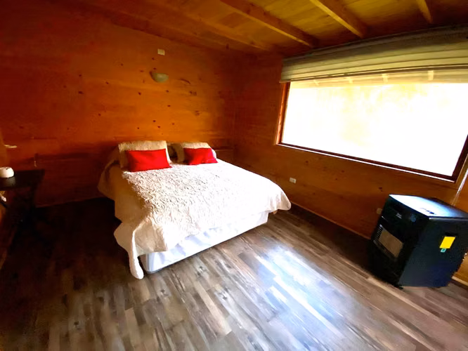 SE VENDE HERMOSO COMPLEJO TURISTICO EL HUAIRAVO, VALDIVIA