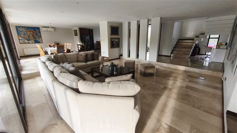 Casa en venta de 7 dorm. en Lampa