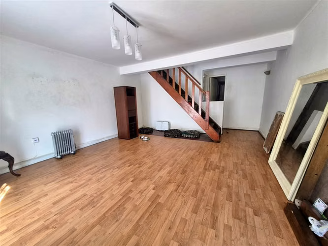 Casa en venta de 3 dorm. en Independencia