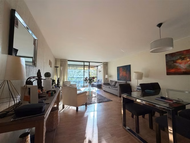Departamento en arriendo AMOBLADO de 3 dorm. en Las Condes