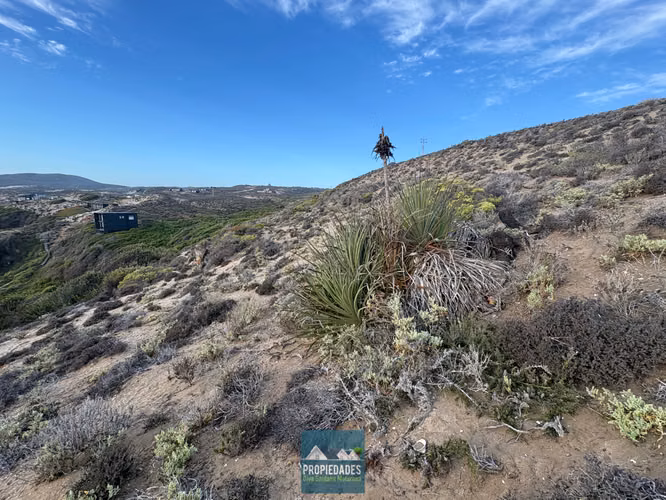 PARCELA CON VISTA PANORÁMICA AL MAR EN OCHOQUEBRADAS