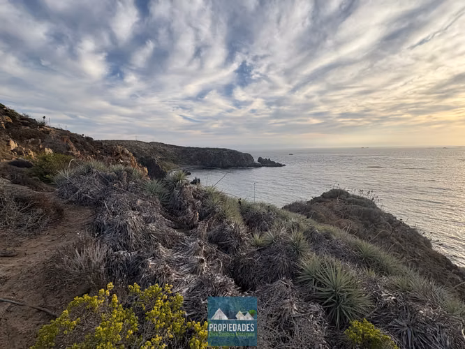 PARCELA CON VISTA PANORÁMICA AL MAR EN OCHOQUEBRADAS