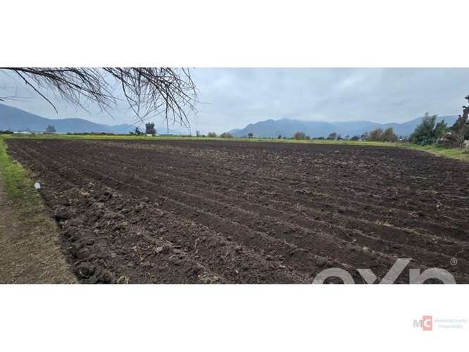 Parcela en venta en Hijuelas