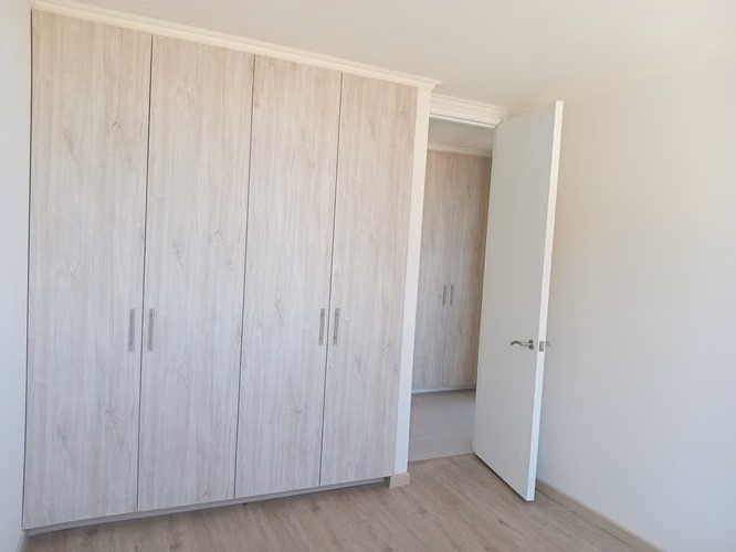 Av. Circunvalación 1 (1 Est /1 Bod) [2417-6]