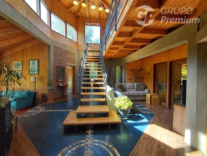 Casa Contemporáneo-Rústica en Parcela 5.069 m2 Padre Hurtado