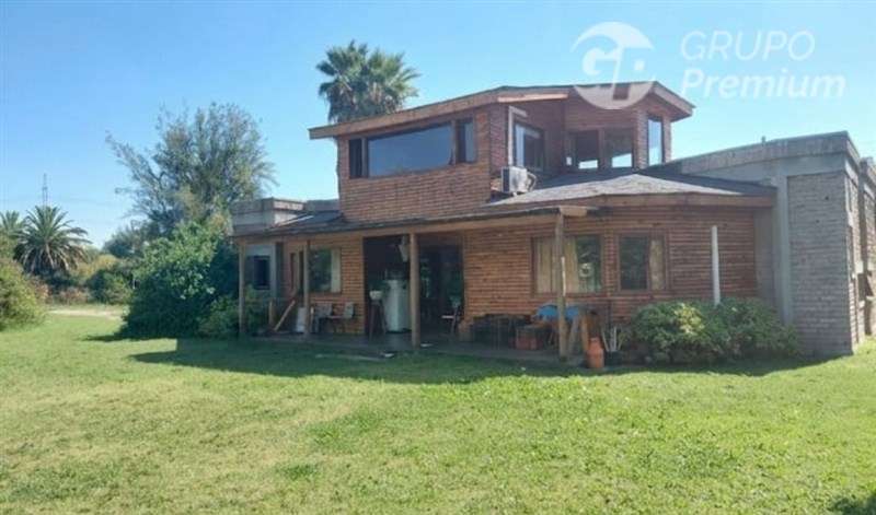Casa Contemporáneo-Rústica en Parcela 5.069 m2 Padre Hurtado