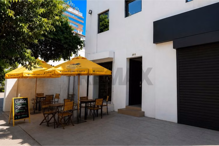 Venta edificio comercial providencia