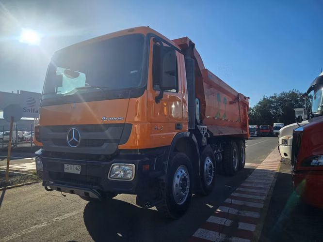 Tolva Mercedes-Benz Actros 4144