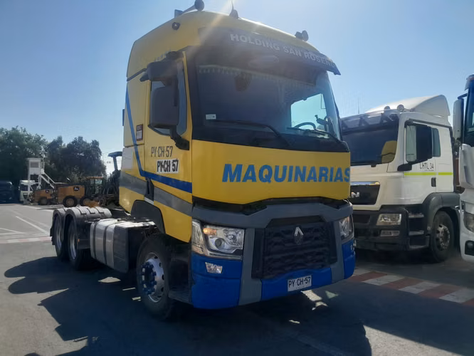 Renault C520 6x4  año 2021