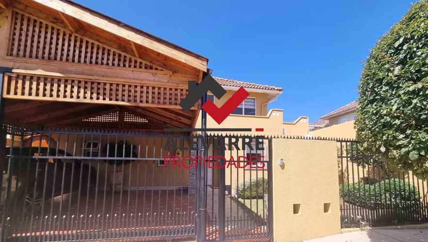 VENTA DE HERMOSA CASA EN SECTOR SAN JOAQUIN LS