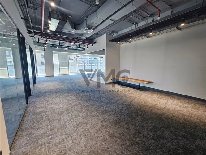 Oficina en arriendo en Las Condes / San Damian