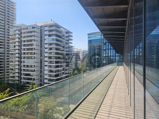 Oficina en arriendo en Las Condes / San Damian