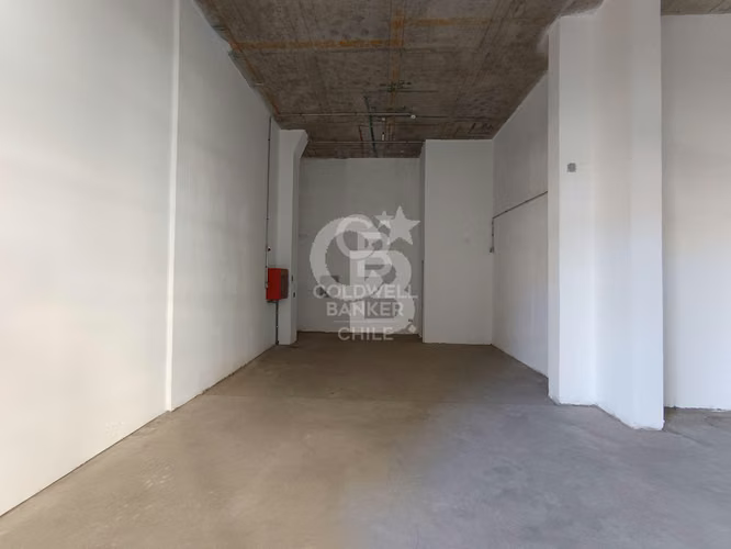 Local en Vicuña Mackenna de 70 m2 con flujo peatonal