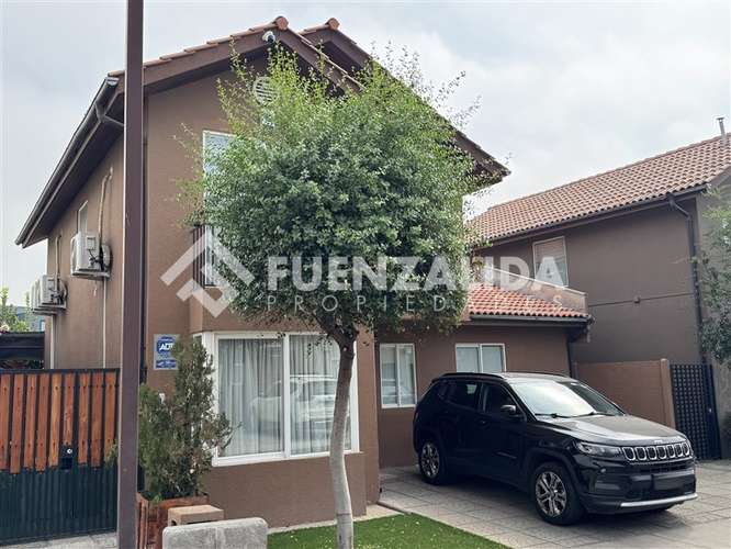 Casa en venta de 3 dormitorios en Lampa, APP - Imagen 2