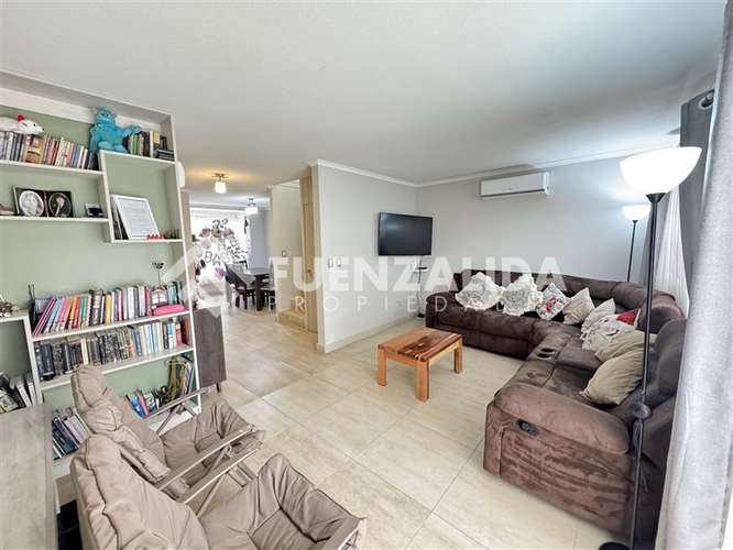 Casa en venta de 3 dormitorios en Lampa, APP - Imagen 5