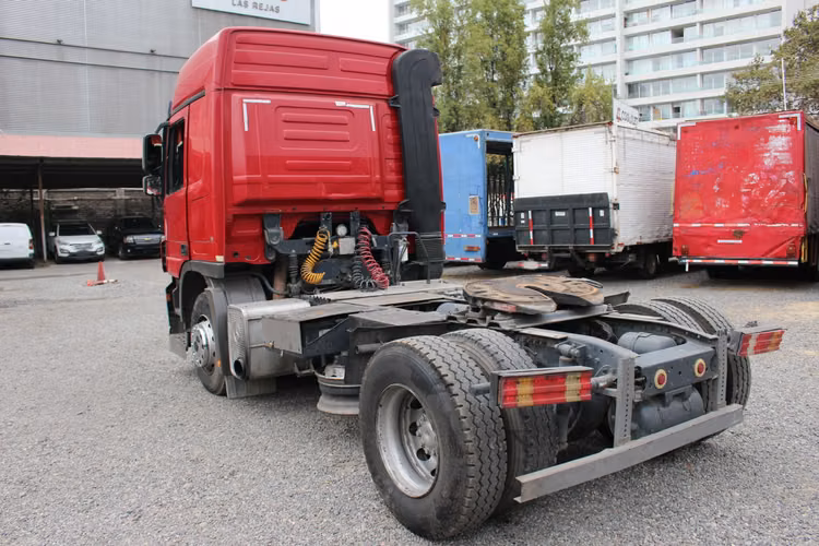 Tracto Mercedes Benz Actros 1836 Ls año 2012 AT 4X2 562.000 KMS LITERA