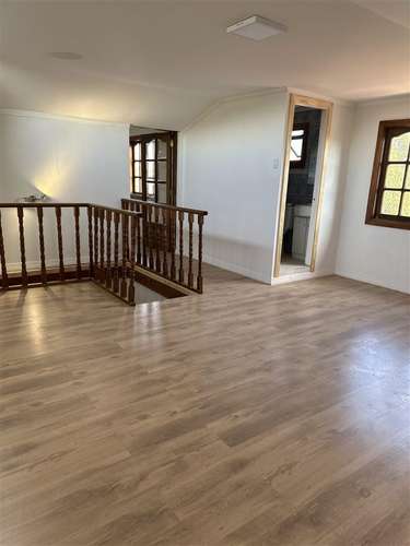 Casa en venta villa Emanuel de 5 dorm. en Chillán