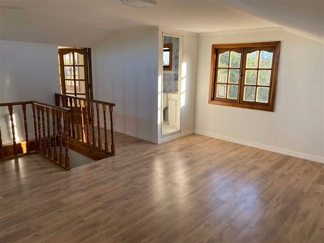 Casa en venta villa Emanuel de 5 dorm. en Chillán - Imagen 8