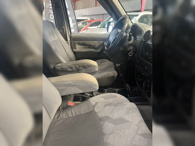MAHINDRA SCORPIO 2015 - Imagen 6