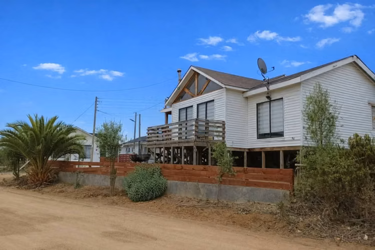 Se vende hermosa casa en el Tabo