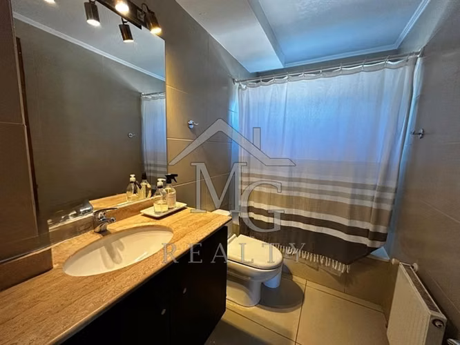 Casa en venta de 4 dorm. en Colina