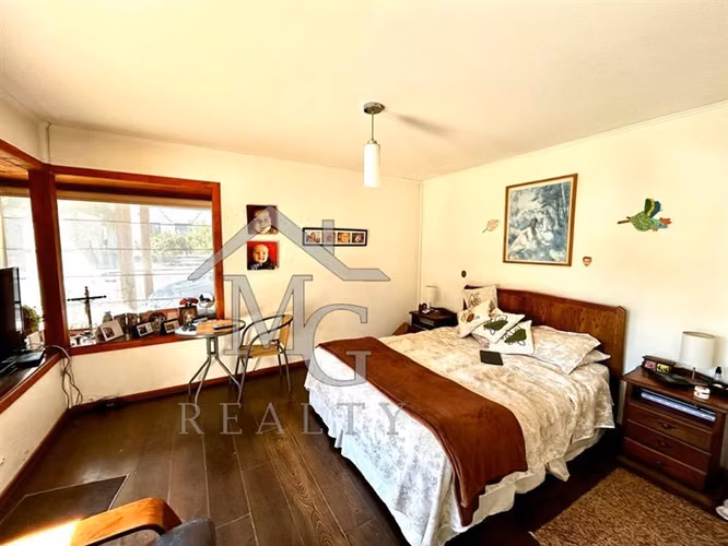 Casa en venta de 4 dorm. en Colina