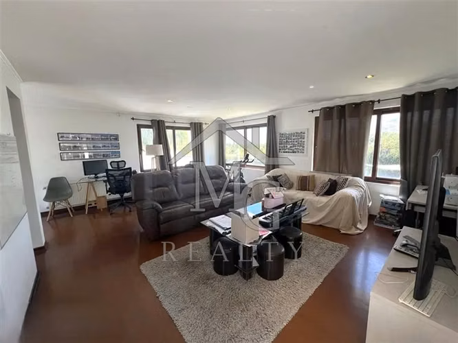 Casa en venta de 4 dorm. en Colina