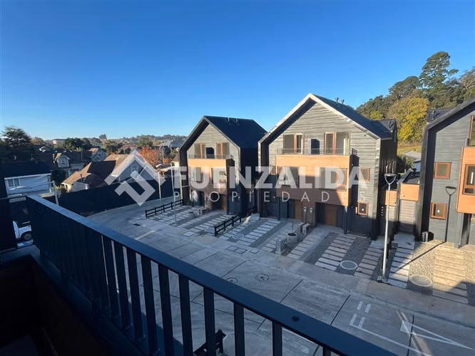 Townhouse Moderno 3D3B Sector Céntrico Puerto Varas