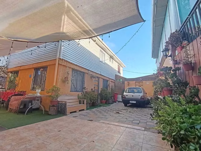 Hermosa casa de 2 pisos en San Bwernardo (158376)