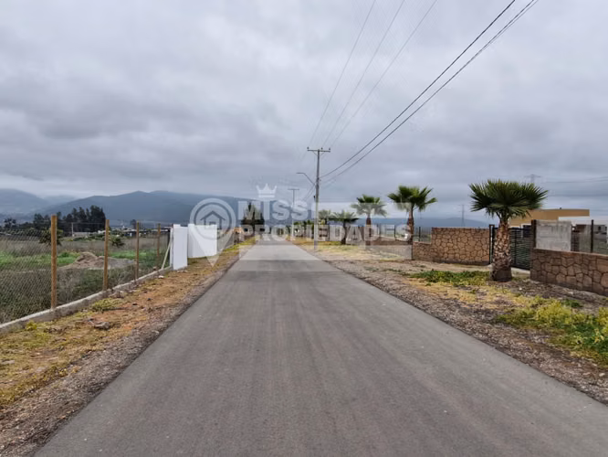 VENDE PARCELA EN CONDOMINIO VISTABELLA - ENTORNO NATURAL