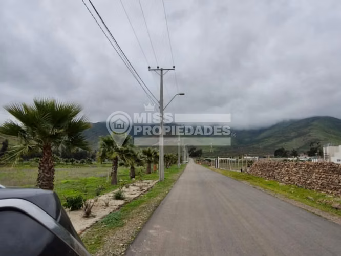 VENDE PARCELA EN CONDOMINIO VISTABELLA - ENTORNO NATURAL