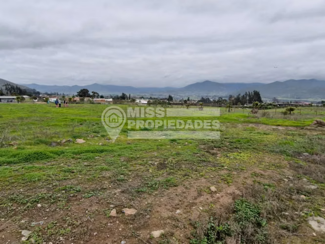 VENDE PARCELA EN CONDOMINIO VISTABELLA - ENTORNO NATURAL