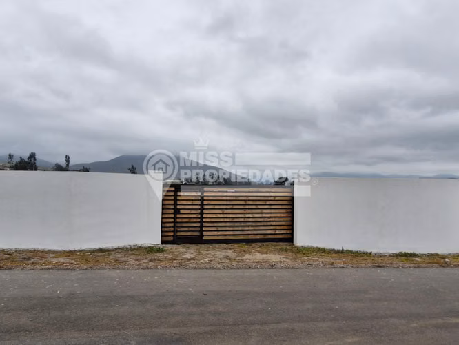 VENDE PARCELA EN CONDOMINIO VISTABELLA - ENTORNO NATURAL