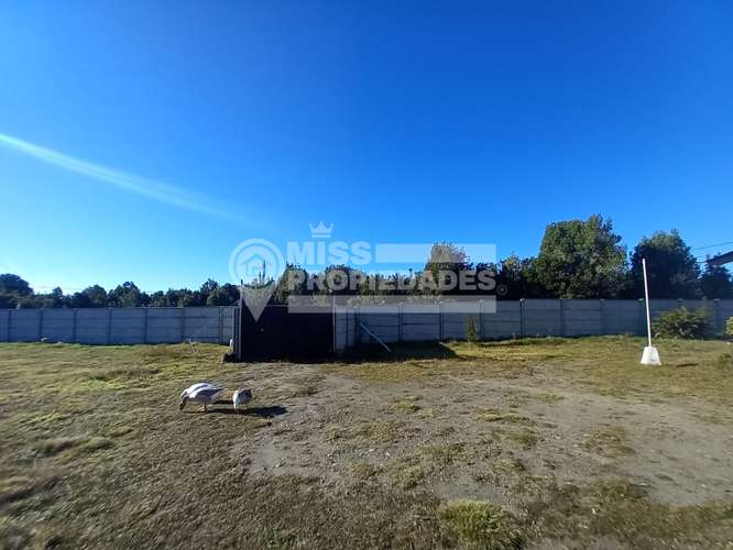 VENDE PARCELA CON CASA - COLACO - Imagen 4