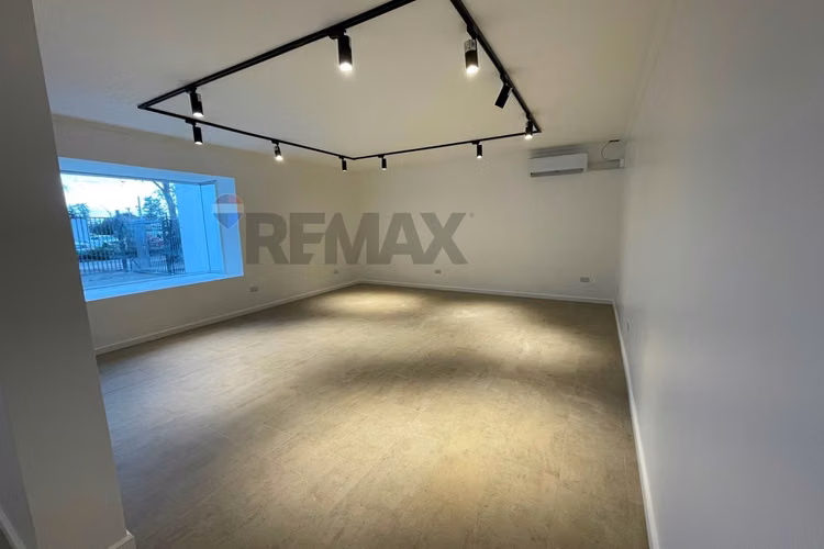Arriendo de local comercial, vitacura.