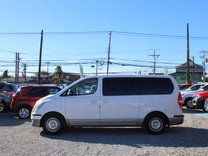 HYUNDAI H1 GLS 2018
