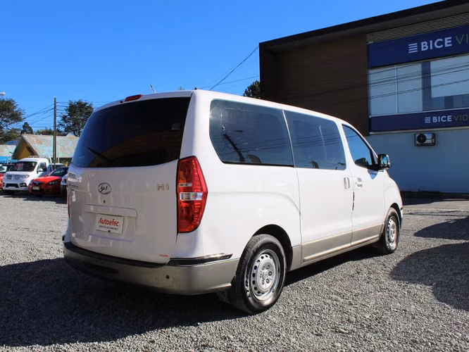 HYUNDAI H1 GLS 2018