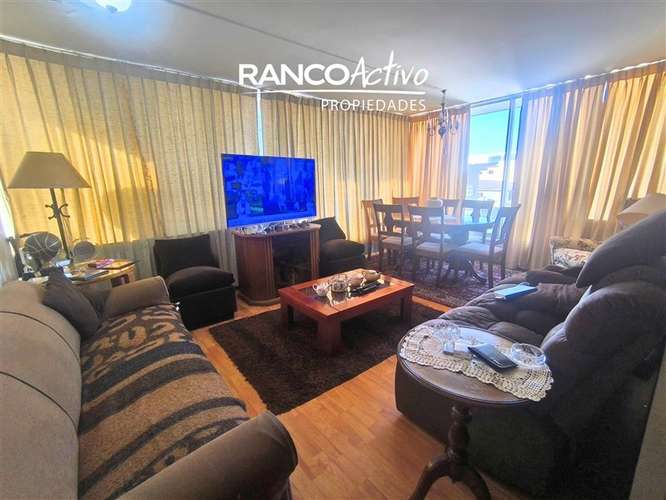 En venta gran departamento 3D2B centro Valdivia vista al río