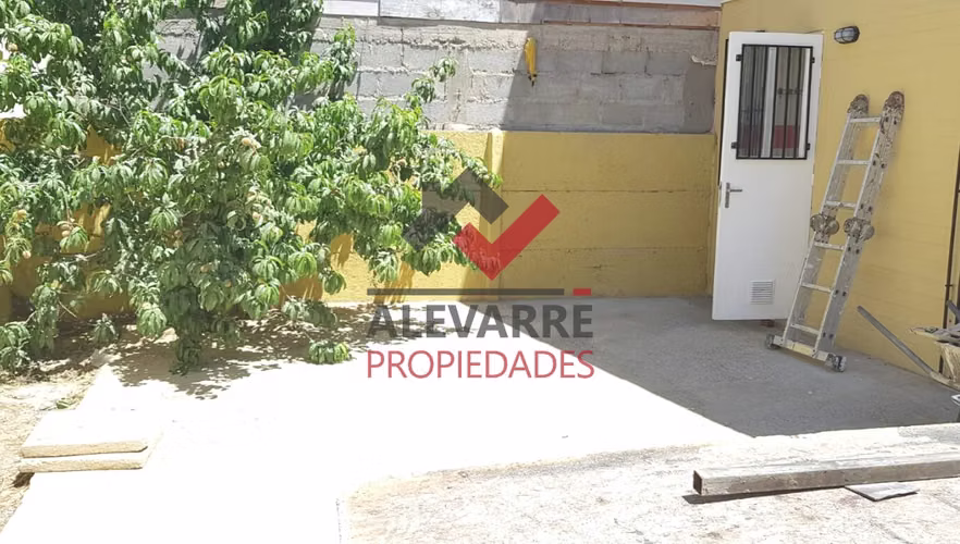 EN VENTA ACOGEDORA CASA PUNTA MIRA COQUIMBO