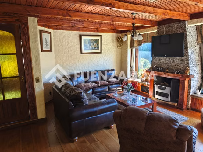 Casa en venta de 4 dorm. en Temuco