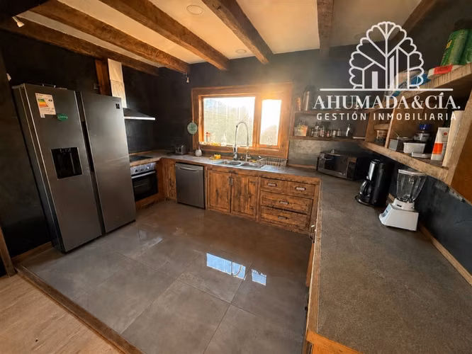 Casa en venta de 4 dorm. en Coihaique