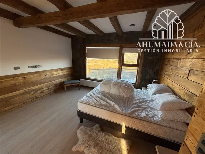 Casa en venta de 4 dorm. en Coihaique