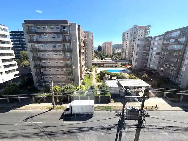 Oficicina de 55 m2 a pasos de Av Alemania (158527)